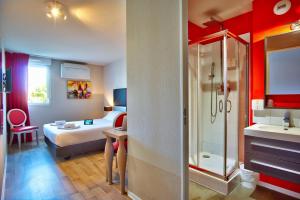 Adonis Hotel Bayonne