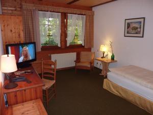 Akzent Hotel Zur Wasserburg - Hotel Garni bed & breakfast