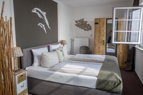 AKZENT Strandhotels Seestern, Delphin & Lachs