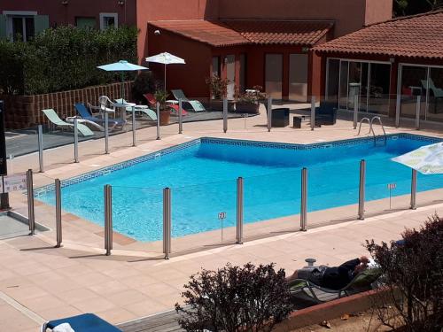 Appartement Hotel Albatros 1000 Chemin des Plaines Mouans-Sartoux