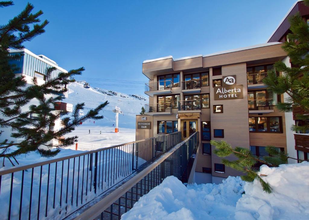 Hôtel Alberta Hotel & Spa Place du Slalom 73440 Val Thorens