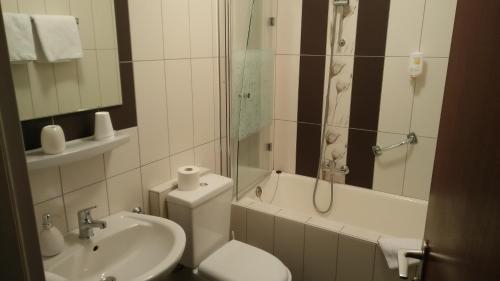 Hôtel Hotel Alfa Frankfurter Str. 123 Neu-Isenburg