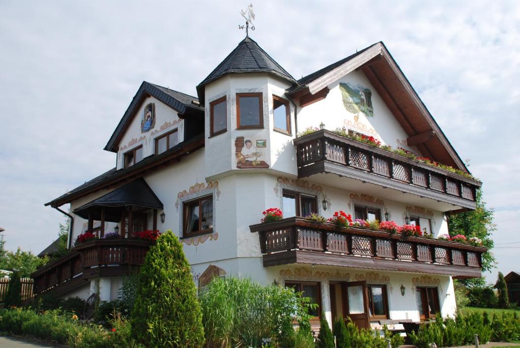 Hôtel Hotel Alpenhof Neue Markneukirchner Str 34, 08258 Markneukirchen