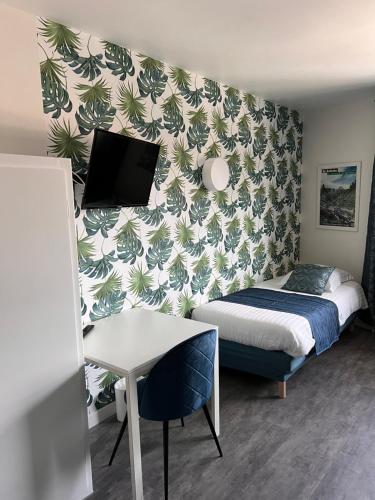 Hôtel Hotel Alpes Cevennes 641 AVENUE DE LA REPUBLIQUE Guilherand