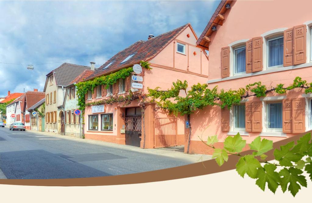 Hôtel Hotel Altes Weinhaus Breitenweg 7-9, 67435 Neustadt an der Weinstraße