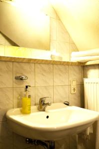Hôtel Altstadthotel Haßfurt GbR Pfarrgassse 2 97437 Hassfurt Bavière