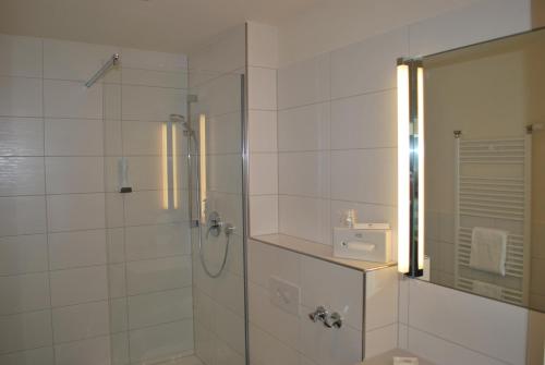 Hôtel Hotel am Berg Esslingen Im Gehren 4-6 Esslingen am Neckar