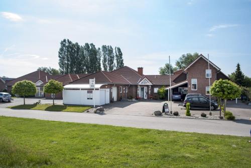 Hotel Am Deich Apen allemagne