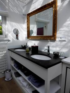 Am Eichholz Galerie & Art-Hotel