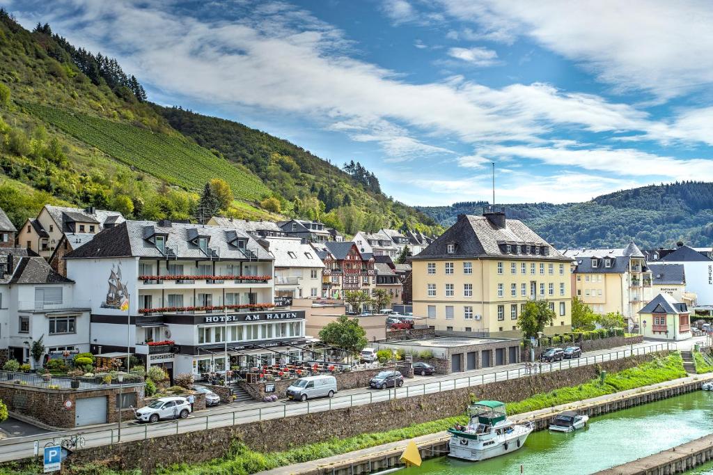 Hôtel Hotel am Hafen Uferstrasse 3, 56812 Cochem