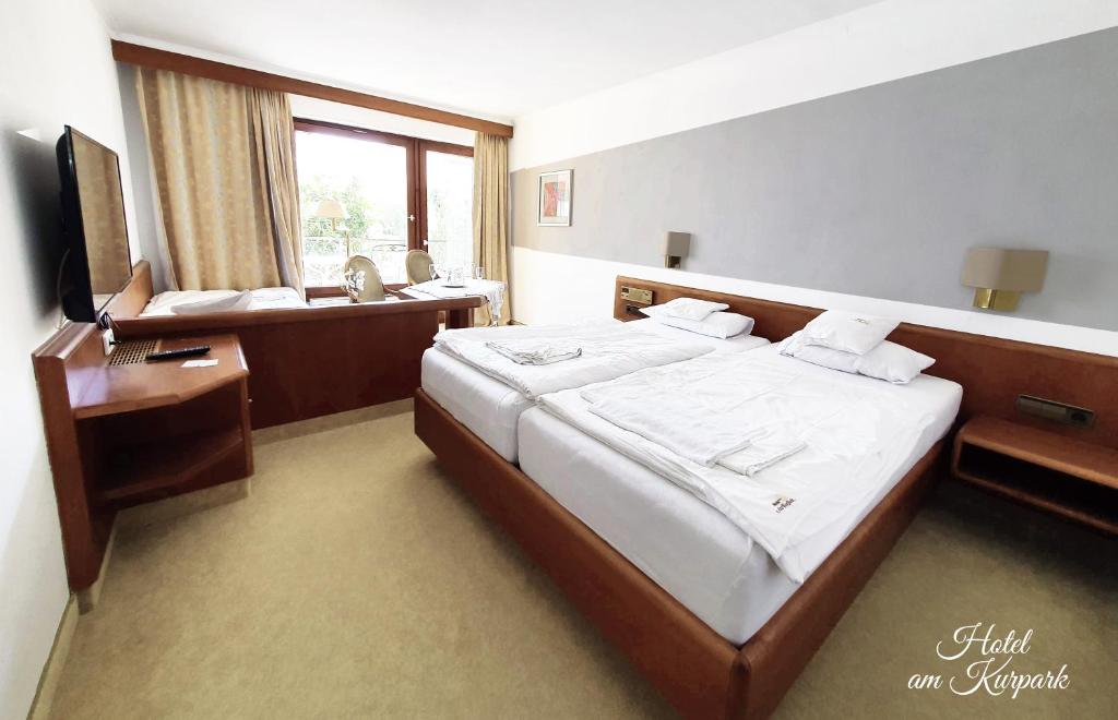 Hôtel Hotel am Kurpark Kirschenweg 16, 74206 Bad Wimpfen