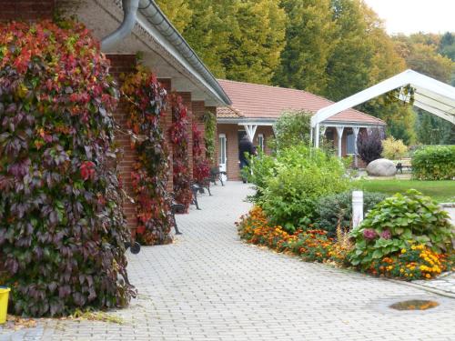 Appart'hôtel Hotel Am Schlosspark Schlossallee 1 Mallin