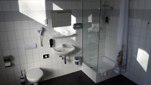 Hôtel Hotel am Schlosspark Neuwieder Weg 1 Güstrow
