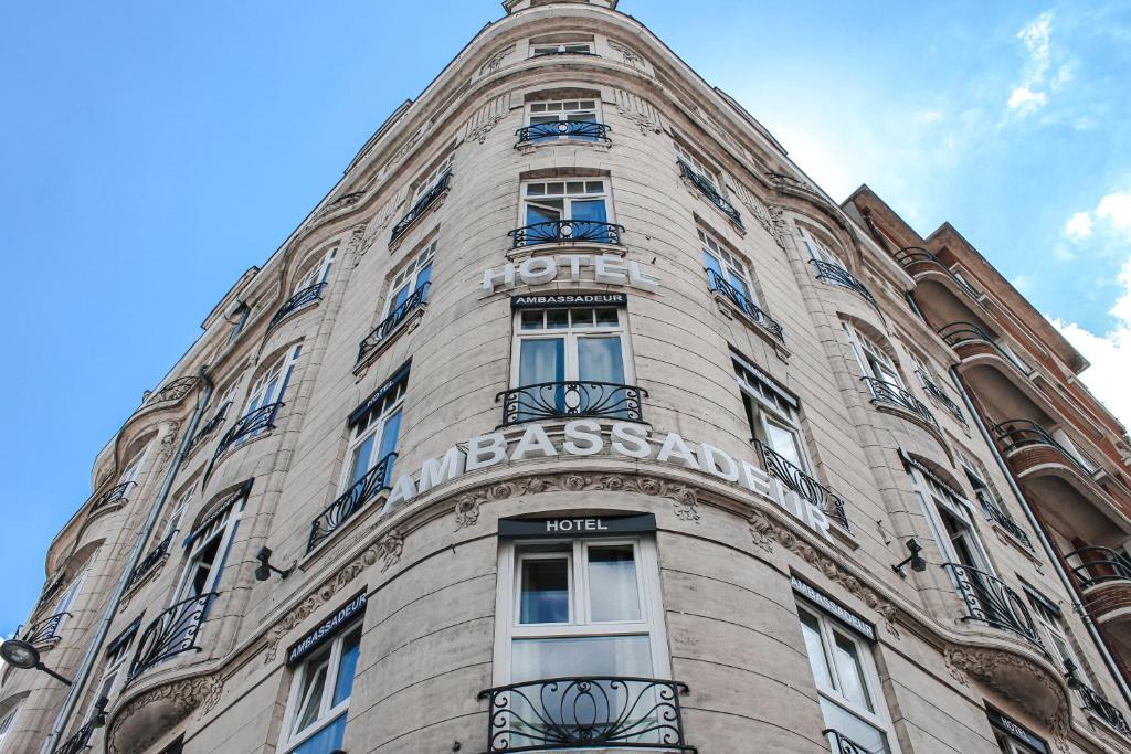 Hôtel HOTEL AMBASSADEUR 4 rue tournai, 59800 Lille