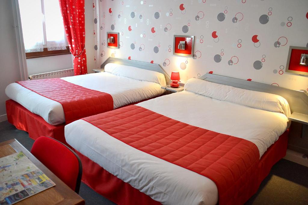 Hôtel Hotel Angleterre 8 rue Paul Talluau, 50100 Cherbourg-en-Cotentin