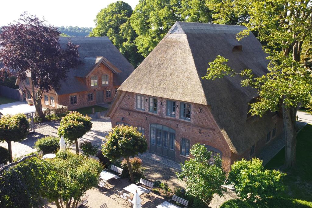 Antik-Hof Bissee Eiderstrasse 13, 24582 Bissee