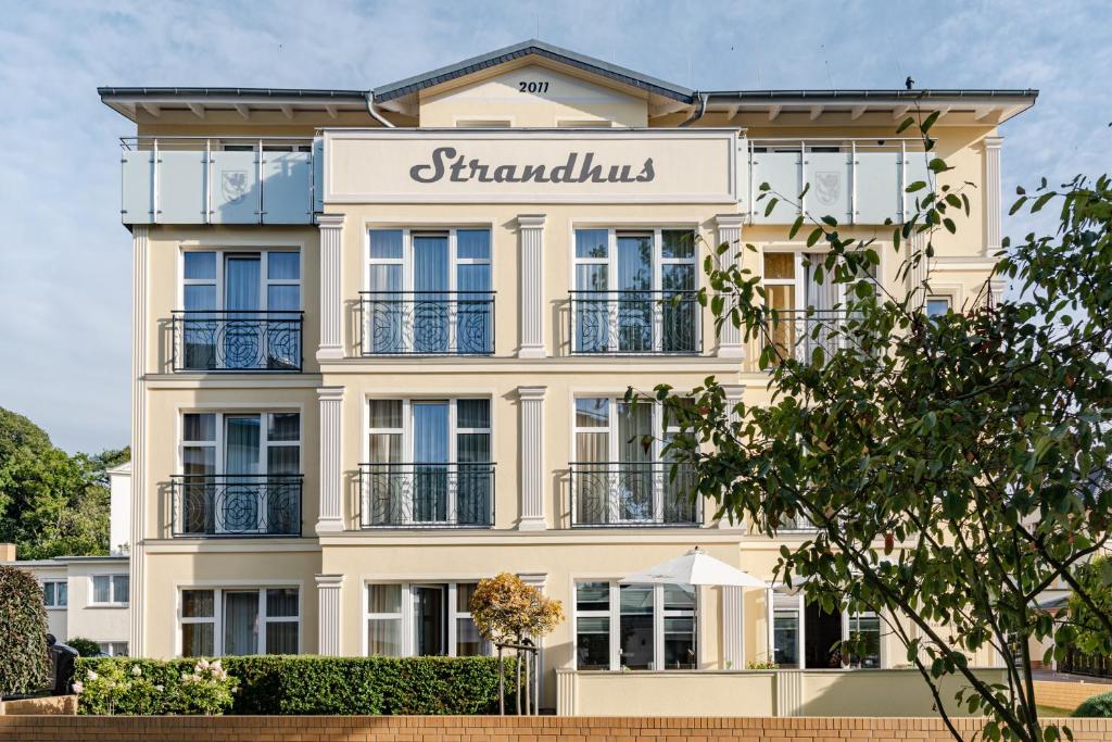 Aparthotel Strandhus Schulzenstrasse 8a, 17419 Ahlbeck