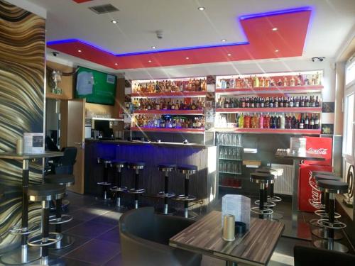 Aristo Hotel