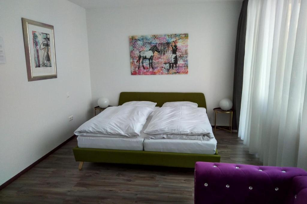 Atelierhaus Budget Hotel Mörikestraße 62, 70794  Leura