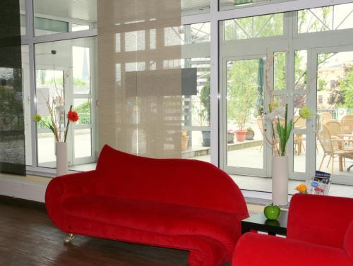 Atrium Hotel