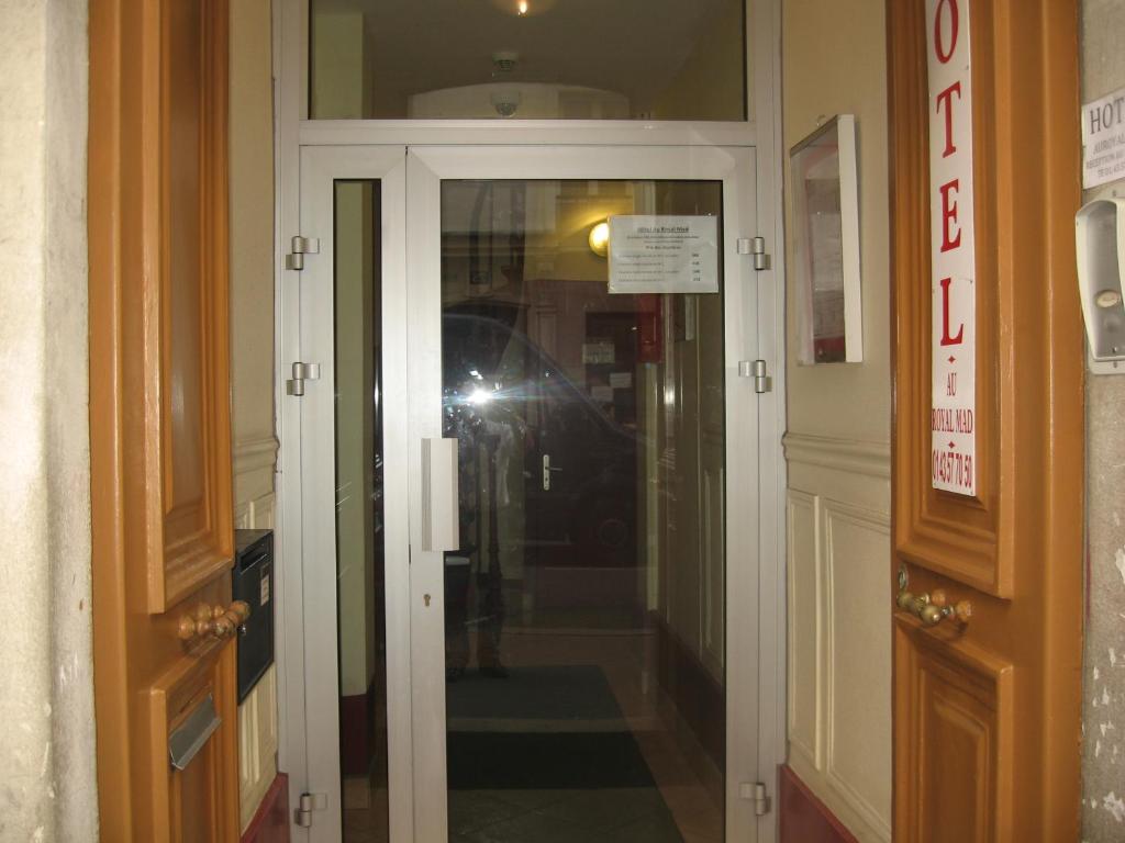 Hôtel Au Royal Mad 68 rue Sedaine 75011 Paris