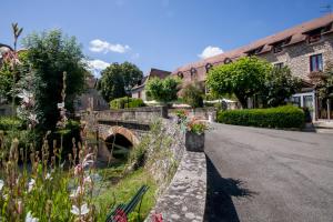 Hôtel Auberge de l'Île Lieu dit 46600 Creysse Midi-Pyrénées