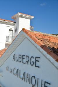 Hôtel Auberge De La Calanque 62 Avenue Du Général De Gaulle 83980 Le Lavandou Provence-Alpes-Côte d\'Azur