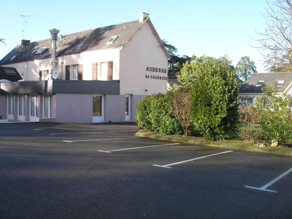 Hôtel Auberge du Calvaire 6 route de la Briere 44160 Pontchâteau