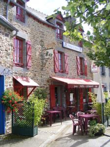 Hôtel Auberge du Château 5 Rue du Cas Rouge 35430 Châteauneuf-dʼIlle-et-Vilaine Bretagne