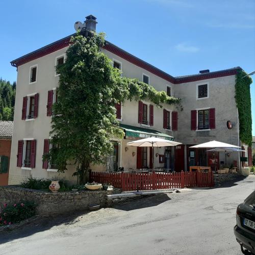 Hôtel Auberge du Doulon Le Bourg 43440 Saint-Didier-sur-Doulon Auvergne