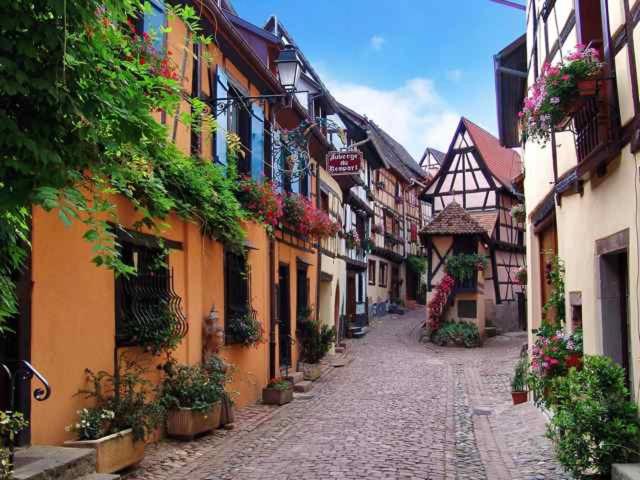 Hôtel Auberge du Rempart 3 rue du rempart sud 68420 Eguisheim