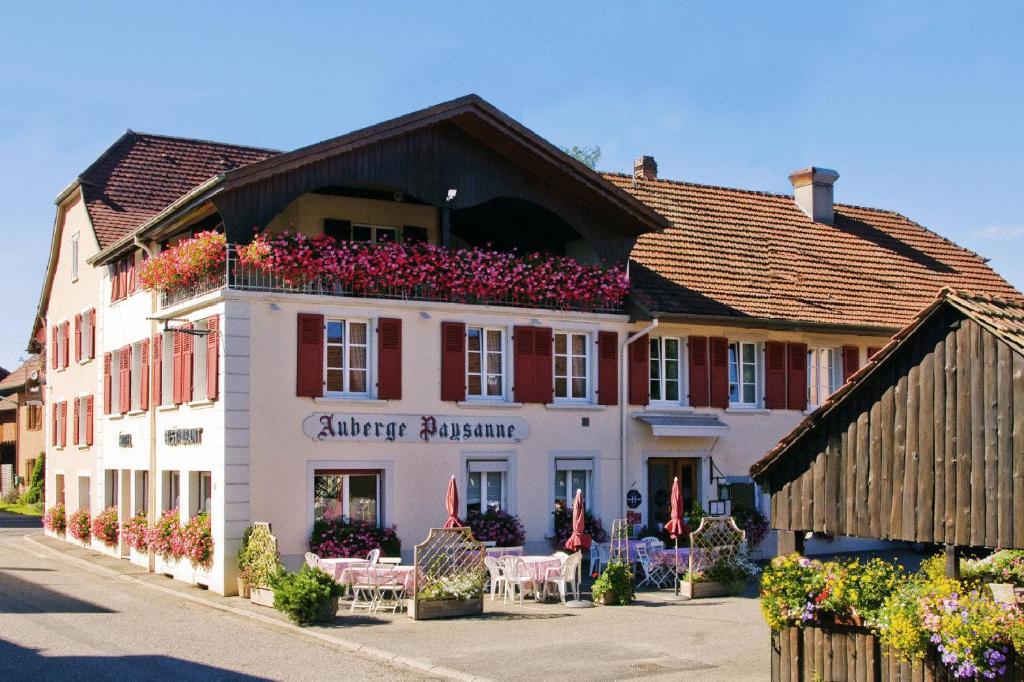 Hôtel Auberge et Hostellerie Paysanne 1 Rue De Wolschwiller 68480 Lutter