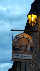 Hôtel Auberge Lou Peyrol La Barrière Auberge Lou Peyrol 24440 Montferrand-du-Périgord Aquitaine