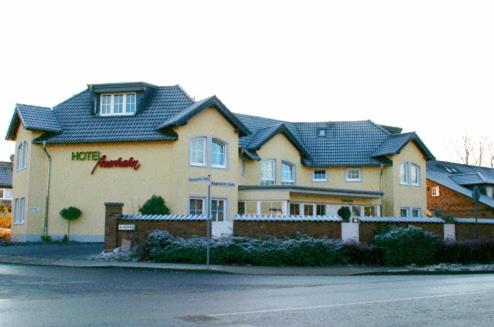 Hôtel Hotel Auerhahn Roggendorfer Strasse 46, 50259 Pulheim