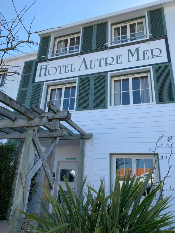 Hôtel Hotel Autre Mer 32 Avenue Joseph Pineau, 85330 Noirmoutier-en-l\'Île