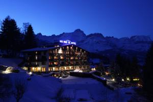 Hôtel Aux Ducs de Savoie 253 route du Bouchet BP10 74920 Combloux Rhône-Alpes