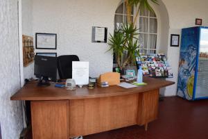 Azur Hotel