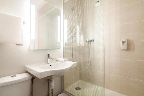 B&B HOTEL Corbeil-Essonnes