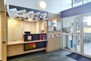 B&B Hôtel EVRY-LISSES (2)