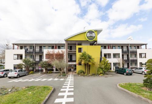 B&B HOTEL Laval