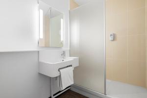 B&B HOTEL Lyon Centre Part-dieu Gambetta