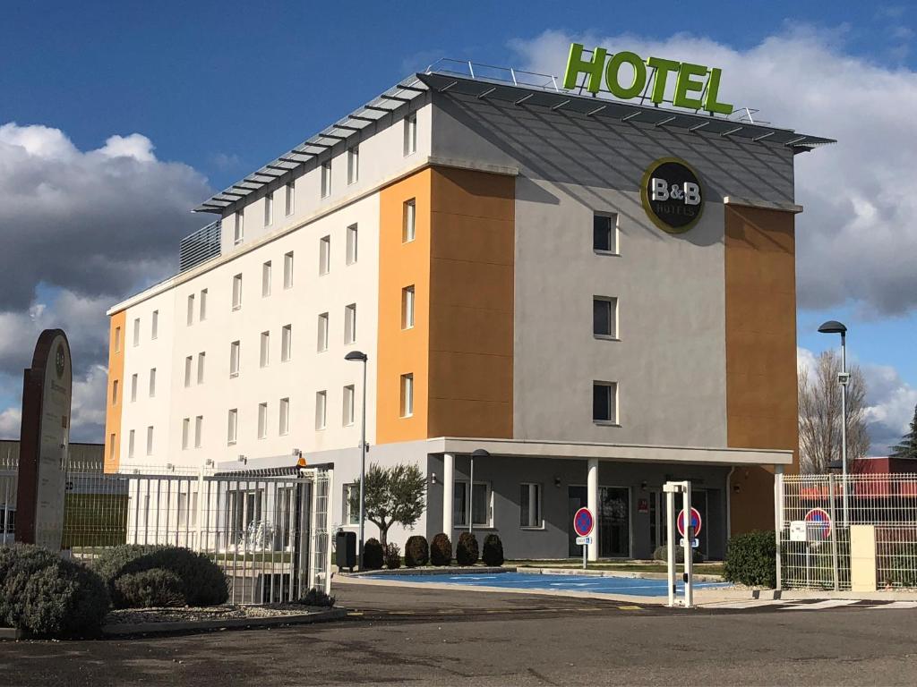 Hôtel B&B HOTEL Lyon Eurexpo Chassieu Rue Augustin Fresnel 69680 Chassieu