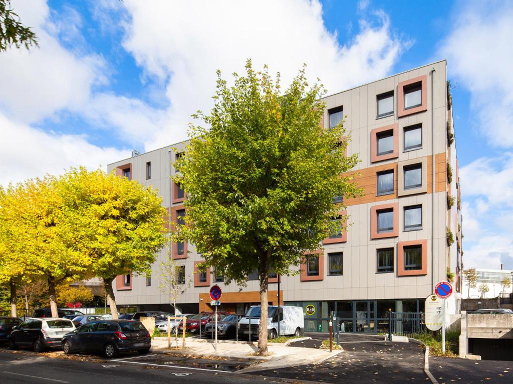 Hôtel B&B HOTEL Marne-La-Vallée Torcy 16 rue Pierre Mendès France 77200 Torcy
