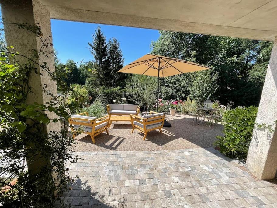B&B HOTEL Massy Gare TGV 91300 Massy