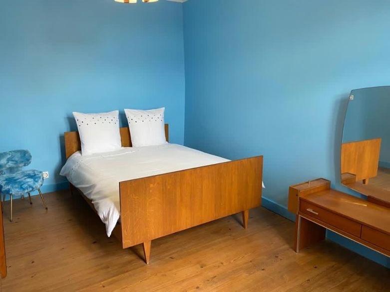 B&B HOTEL Nîmes Centre Arènes