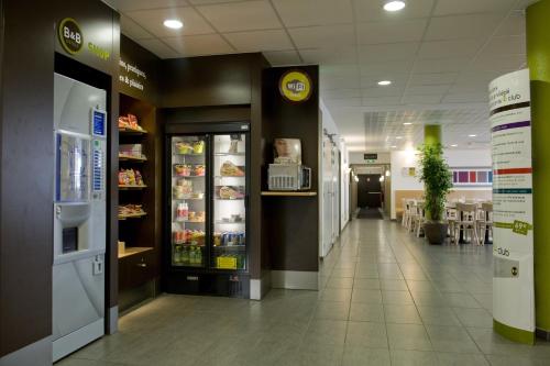 B&B HOTEL Paris Le Bourget