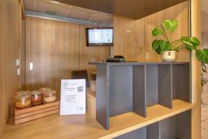 B&B HOTEL Pau Lescar
