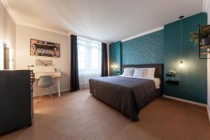 B-Hotel