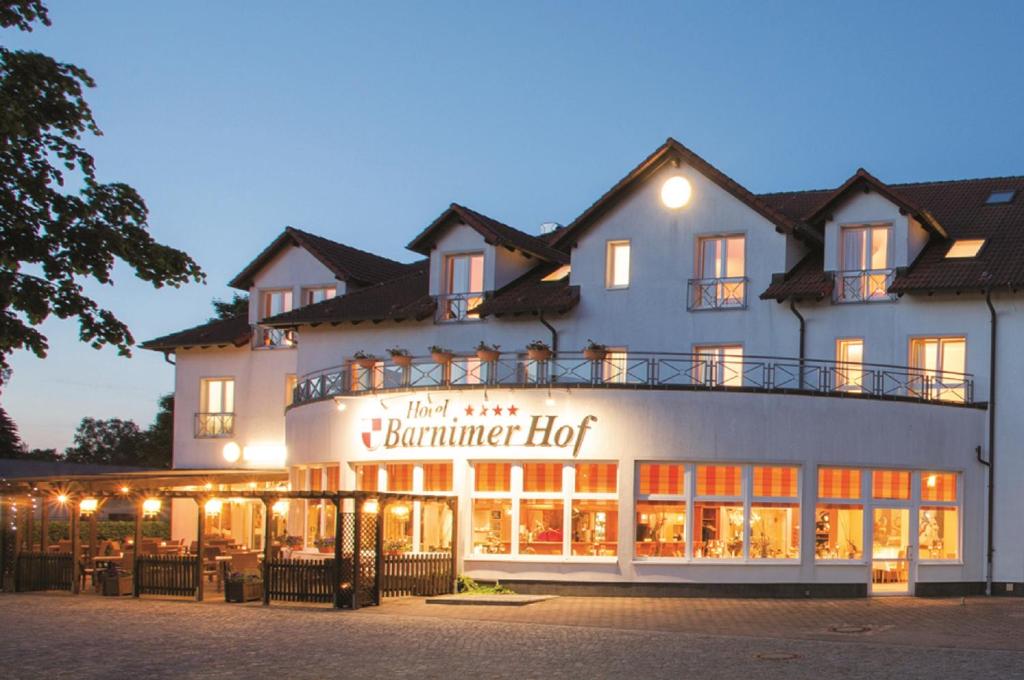 Hôtel Hotel Barnimer Hof Am Markt 9, 16348 Wandlitz