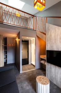 Base Camp Lodge Hotels